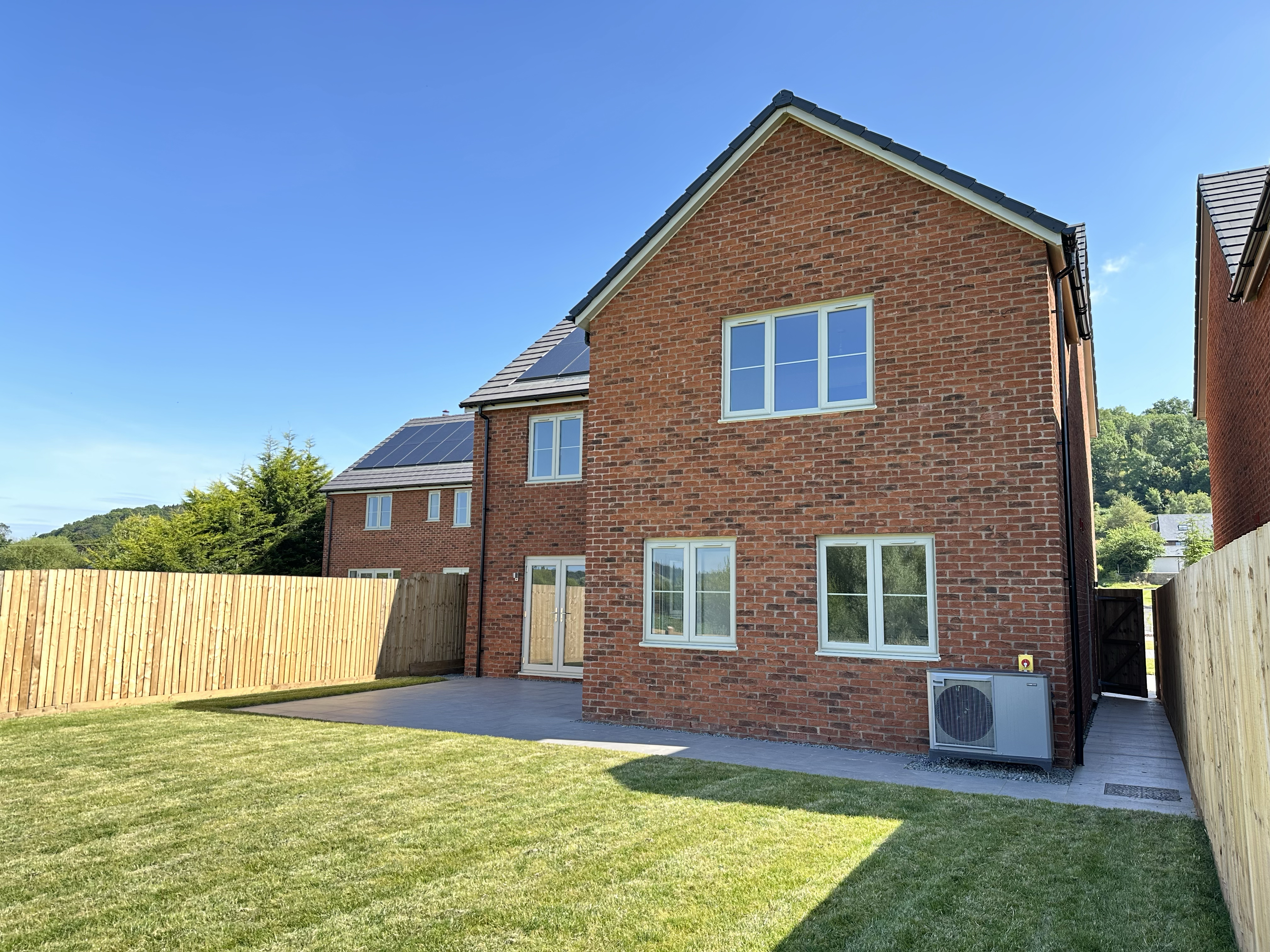 The Yeat - 3 Old Barn Close